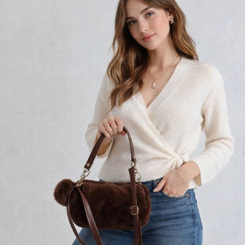 Kahve Renk PONPON PELUŞLU Çanta CB82191