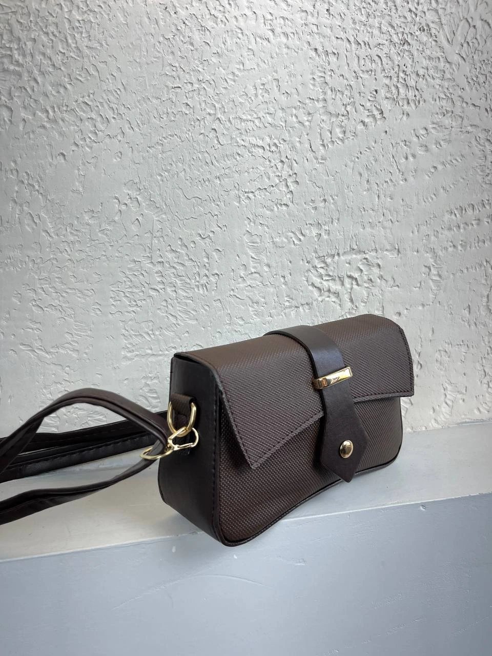 Kahve Renk Tokalı Çanta CB65446