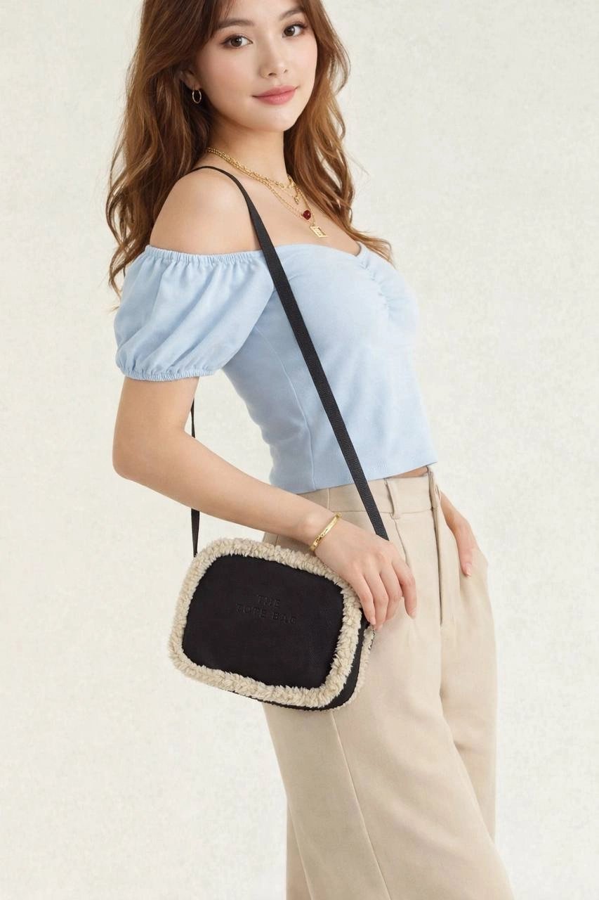 Kahve Renk Yanları Peluş Çanta CB88141