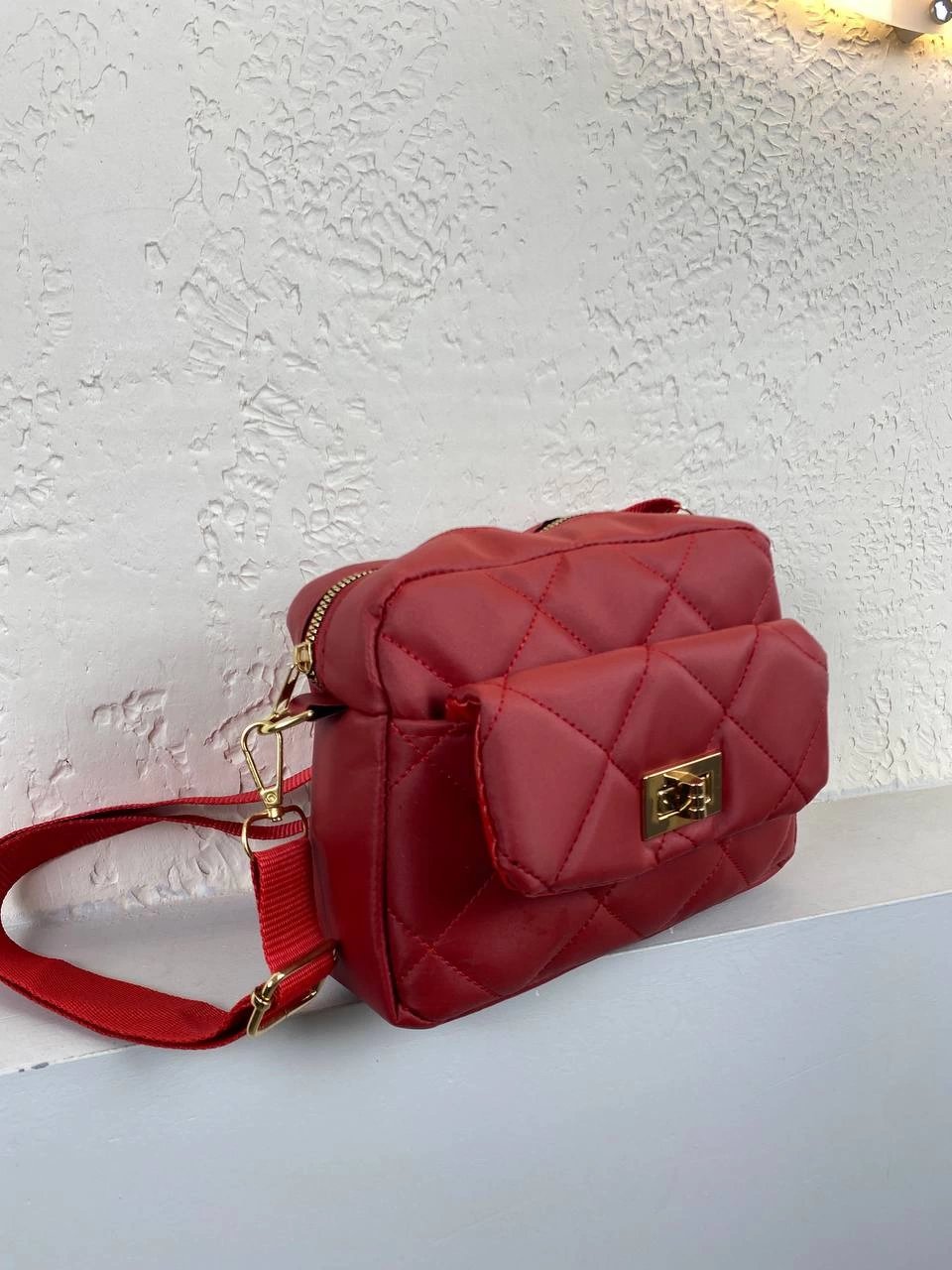 Kırmızı Kapitone Kampanyalı Çanta CB26613