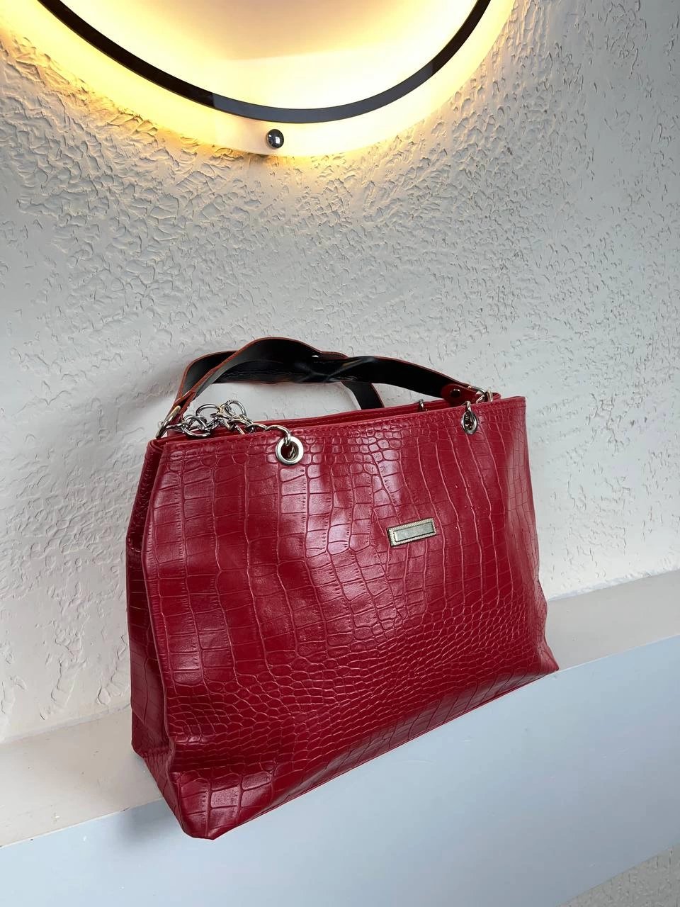 Kırmızı Renk 2 Bölme Astarlı Kol Çanta CB0033