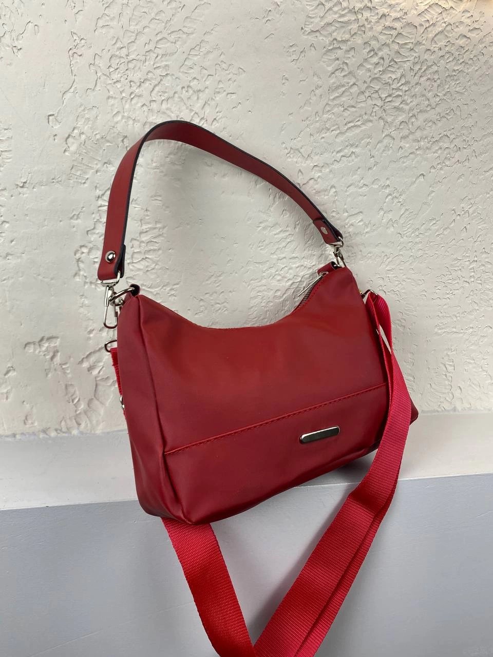 Kırmızı Renk Saten Deri Çanta