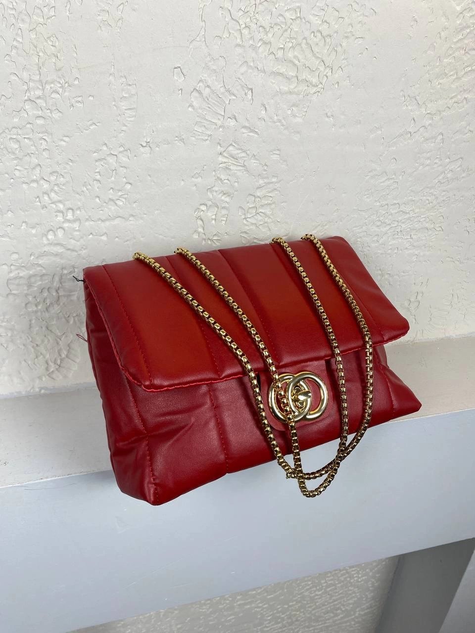 Kırmızı Renk Zincirli Kol Çanta