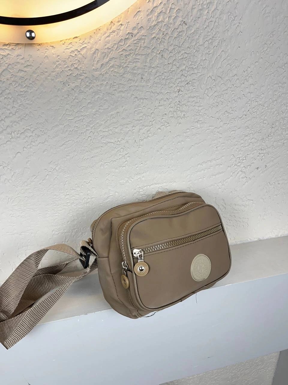 Koyu Vizon Renk 3 Bölmeli Krinkıl Çapraz Çanta CB5279