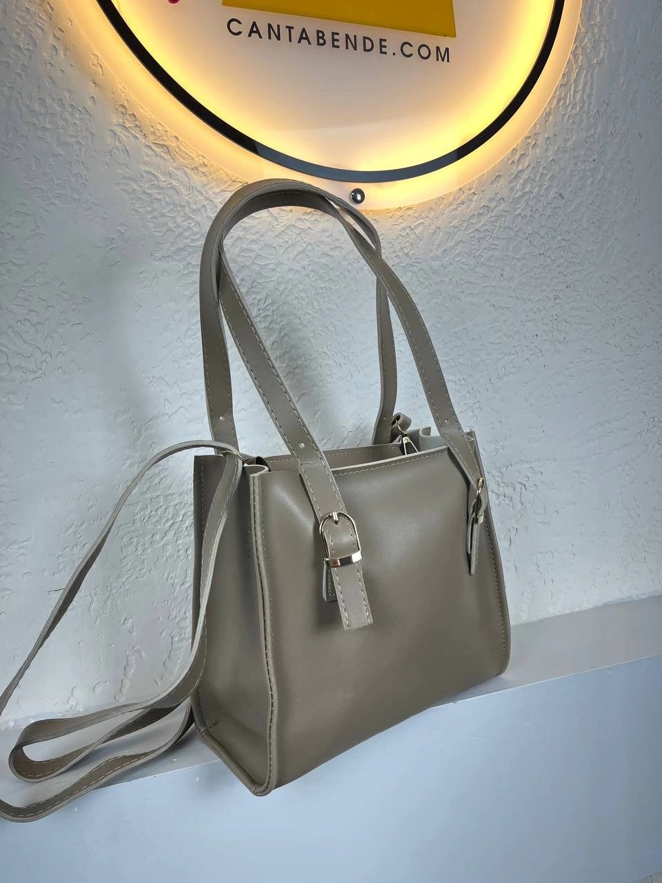 Koyu Vizon Renk Yumuşak Deri Çapraz Çanta CB7901