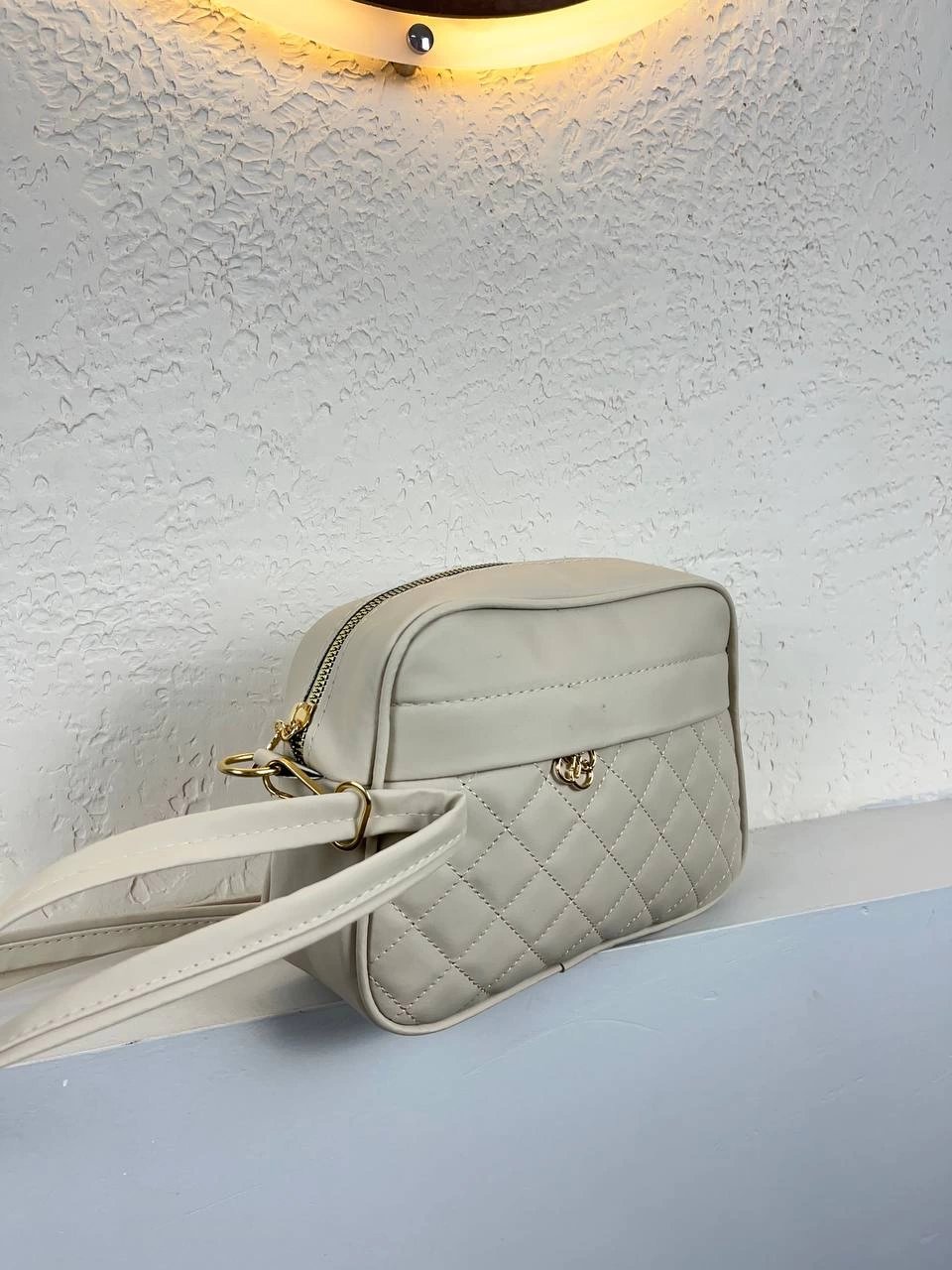 Krem 2 Bölme Kapitone 2025 Çanta CB7309