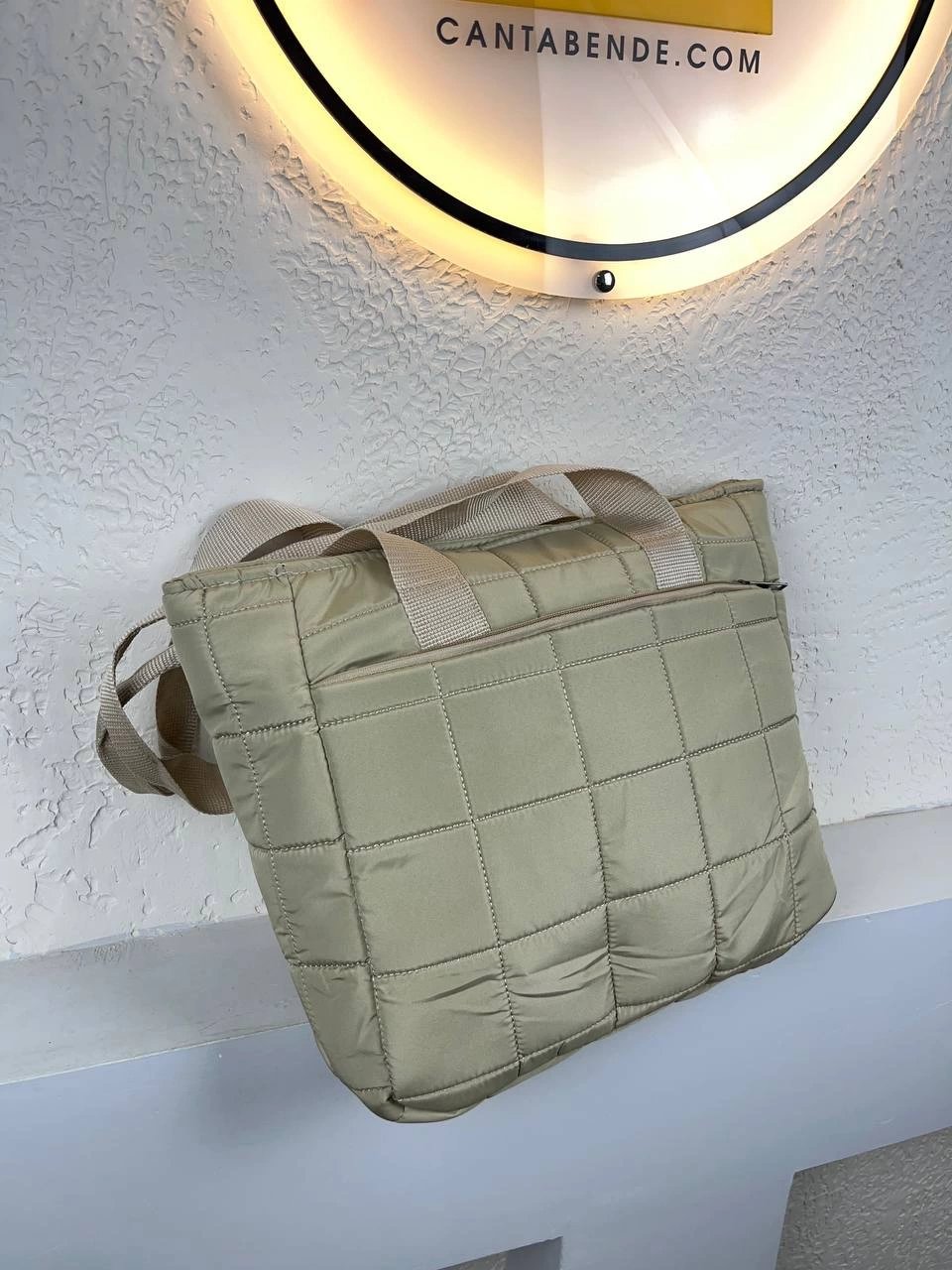 Krem Kampanya Paraşüt Büyük Boy Kol Çanta CB3663