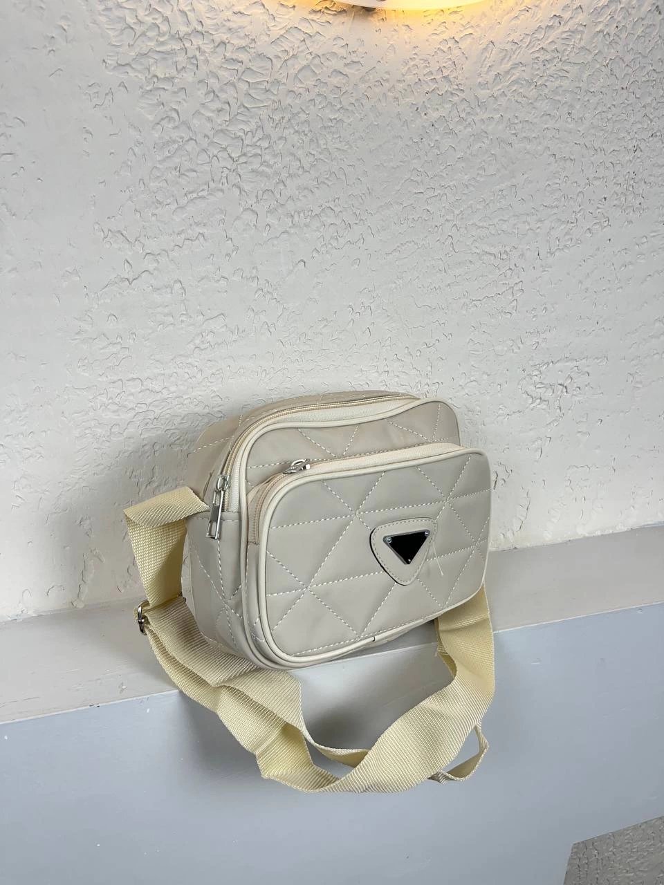 Krem Renk 2 Bölme Kapitone Kücük Çanta CB0239