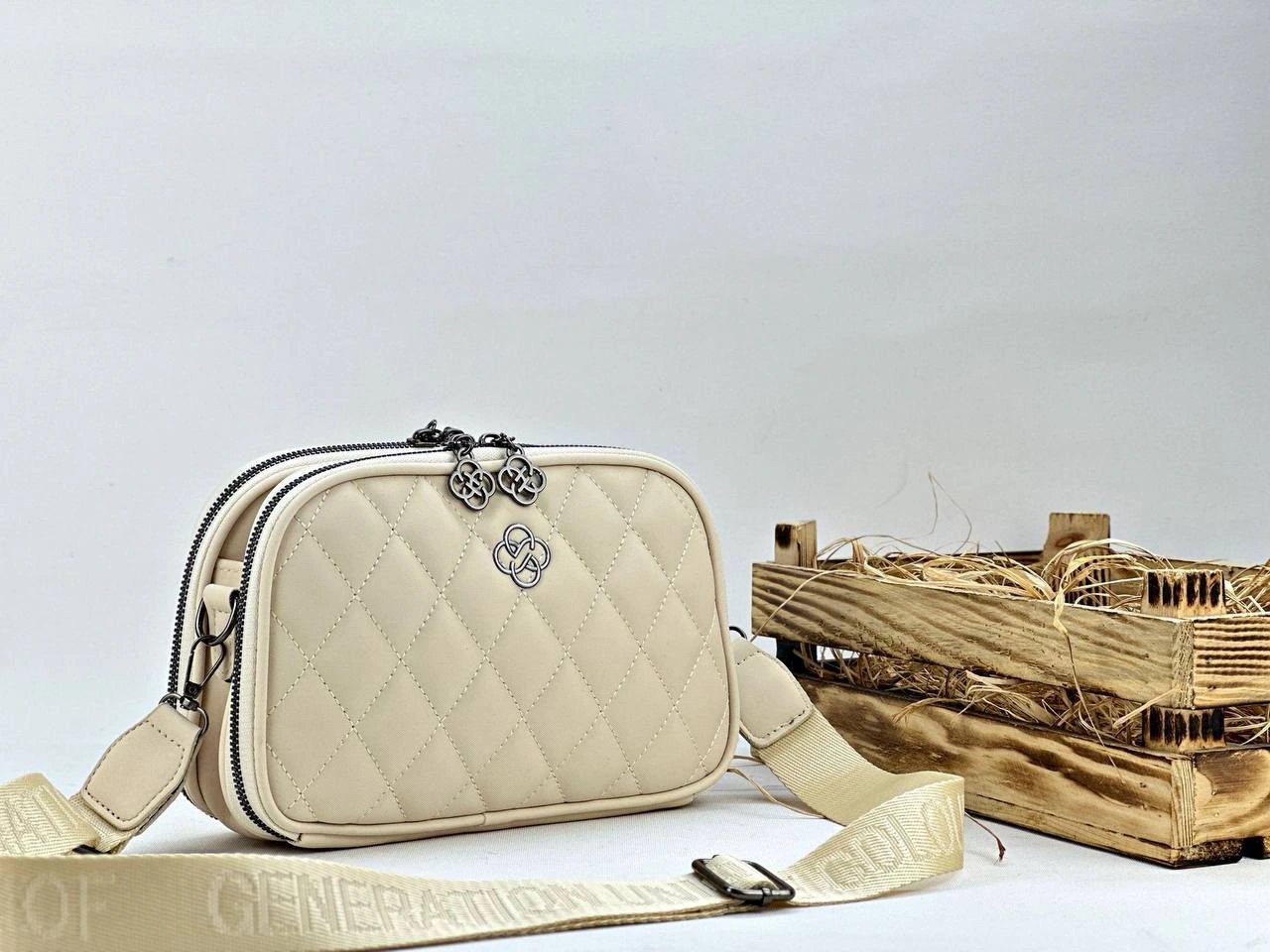 Krem Renk BRLN Çanta CB87122