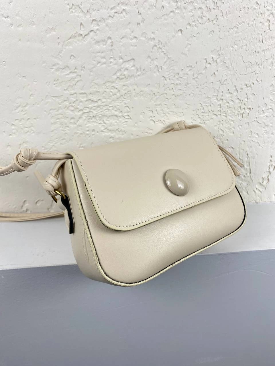 Krem Renk Çapraz Kol Çanta 2024