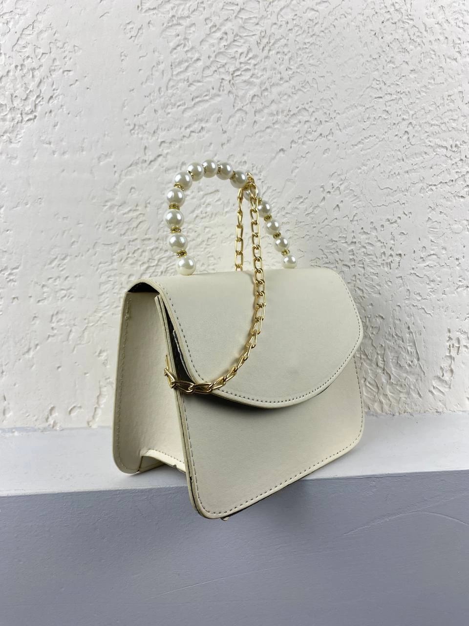 Krem Renk İncili Kol Çanta