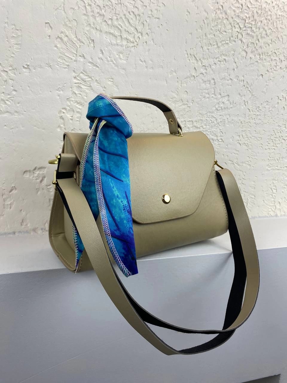 Krem Renk Kalıp Çanta