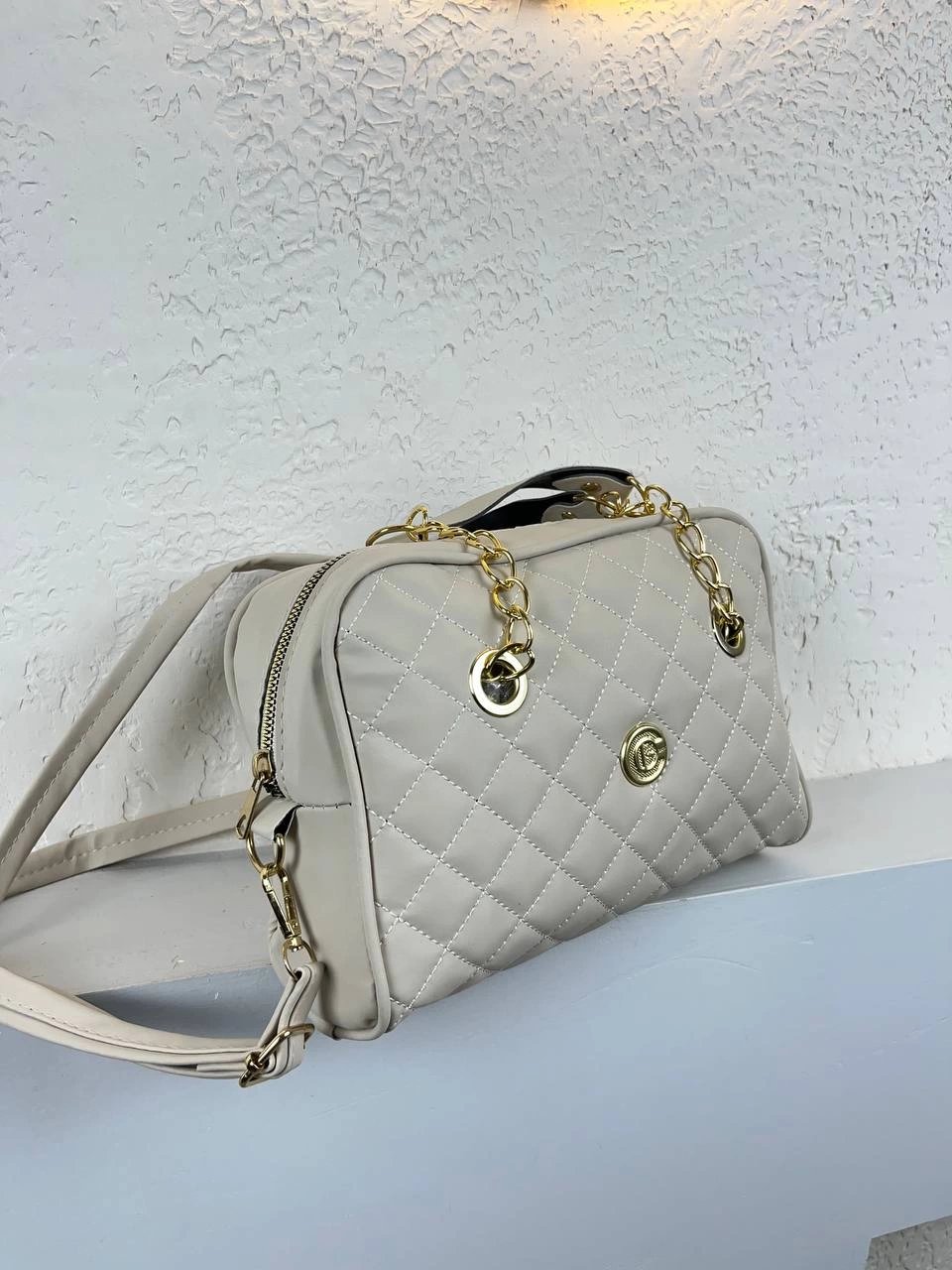 Krem Renk Kapitone Çapraz Çanta CB9964