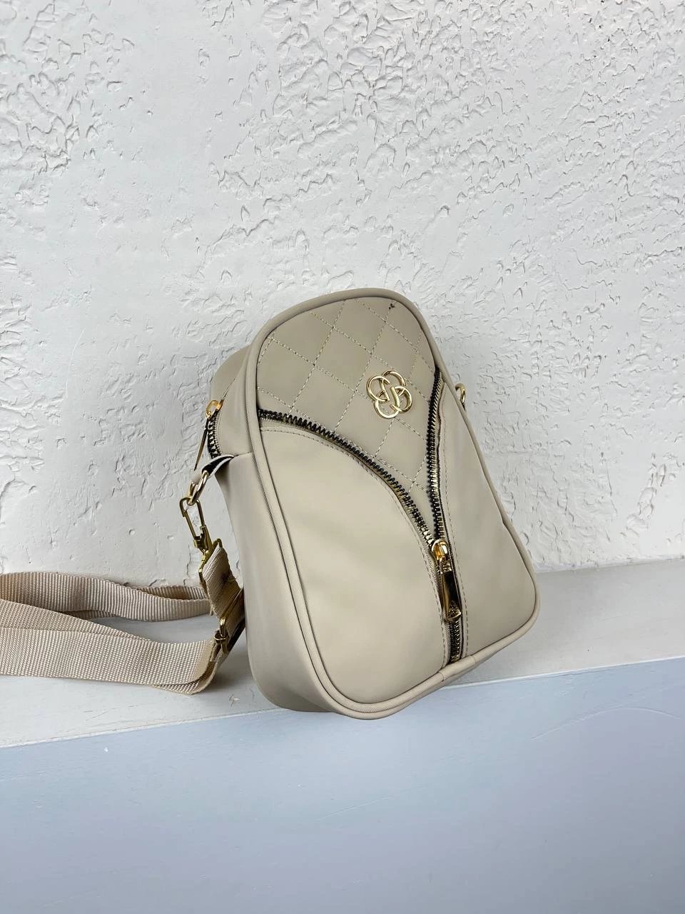 Krem Renk Ortası Fermuar Çapraz Çanta
