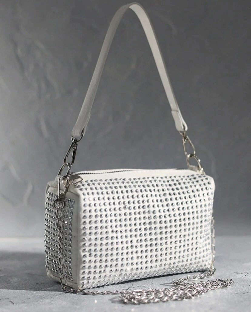 Krem Renk Taşlı Zincirli Çanta CB1230