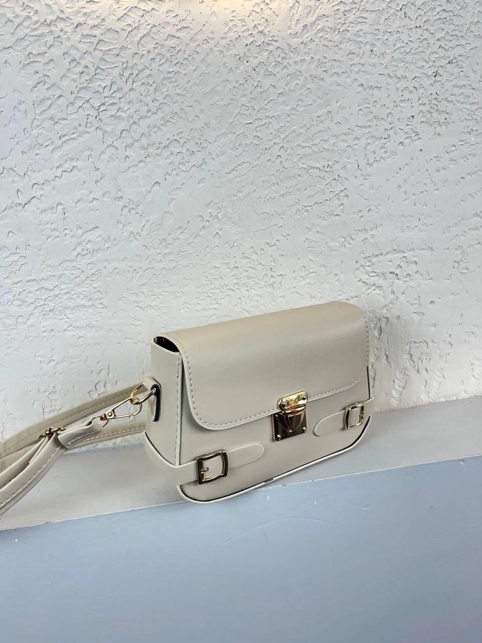 Krem Renk Yandan Kemerli YENİ Çanta CB8514