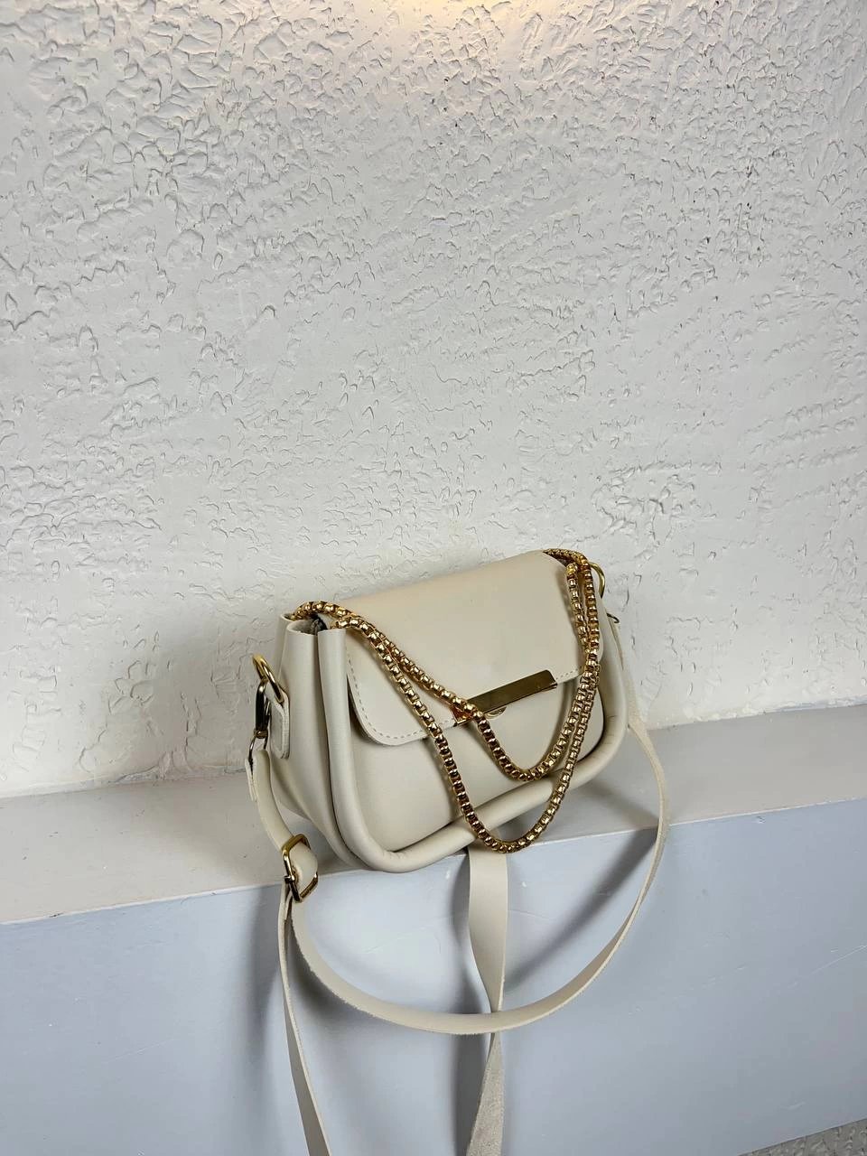 Krem Renk Yeni Sezon Zincir Detaylı Çanta CB2071