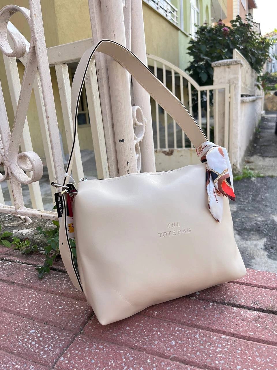Krem TOTE Fularlı Kalite Çanta CB09131