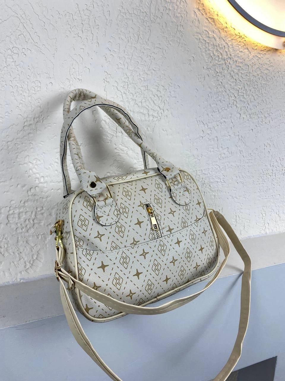 Krem Yıldızlı Kampanya Kol Çanta