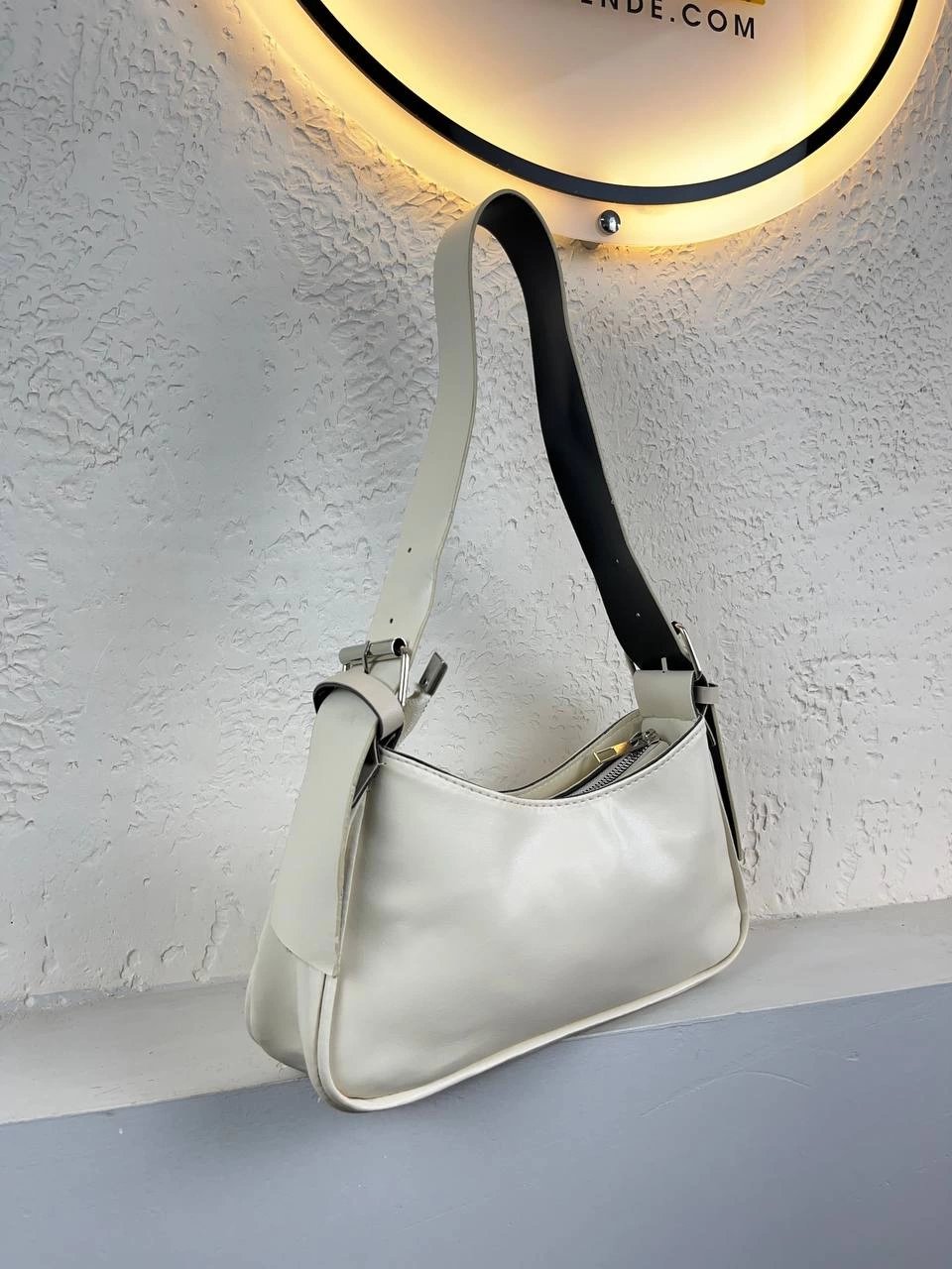 Krem Yumuşak Baget Çanta CB8250