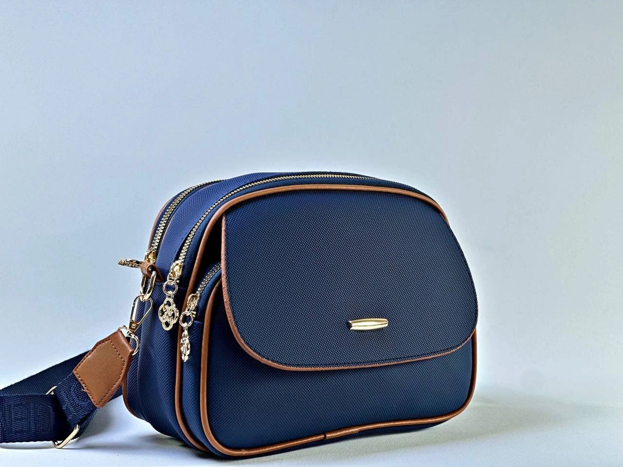 Lacivert Renk 3 Bölme BRLN Çanta CB22673