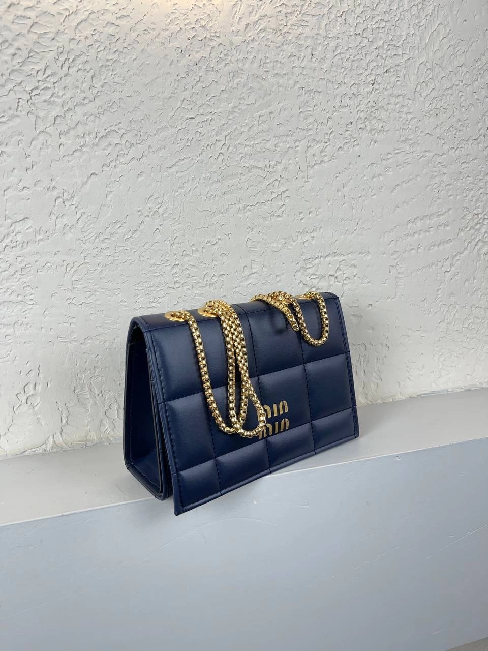 Lacivert Renk MUI Kapitone Zincirli Çanta CB7496
