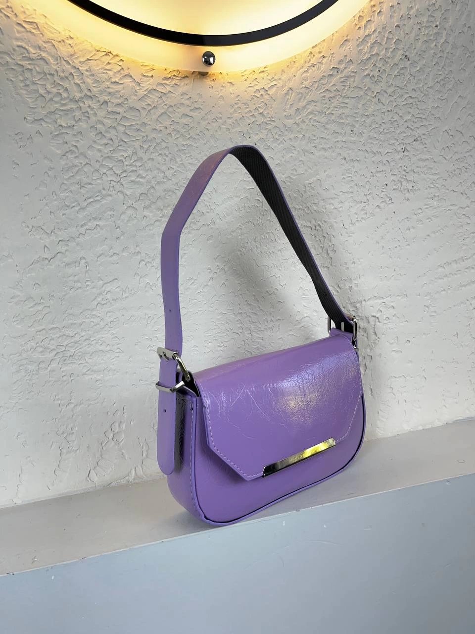 Lila Renk Önü Metal Kalıp Çanta CB8459