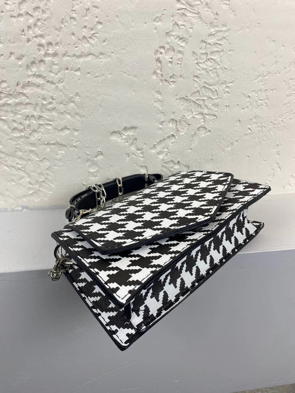 Magazin Renkli Zincirli Kalıp Çanta