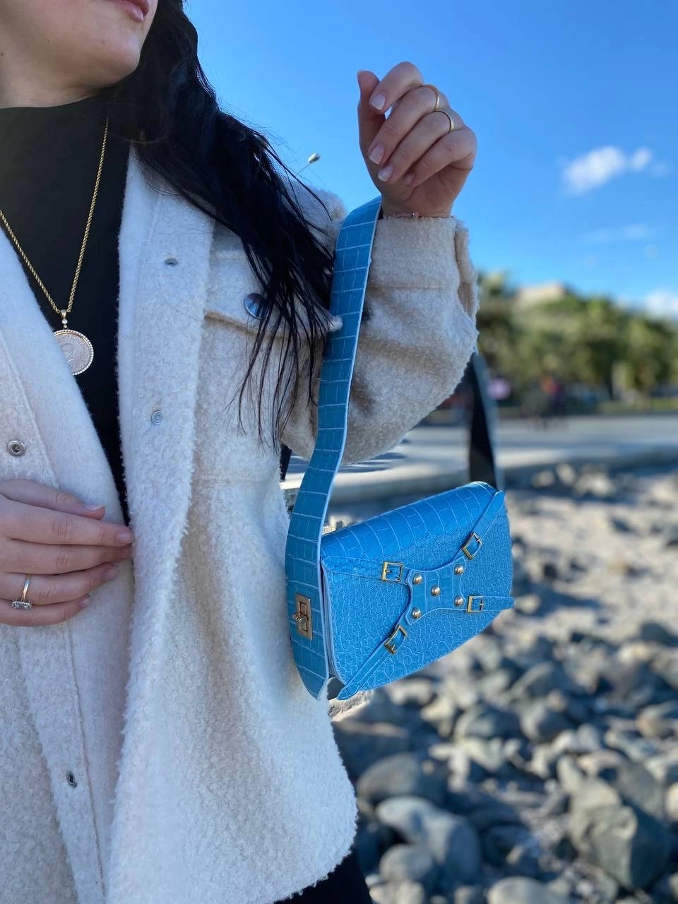 Mavi Renk Manc Çanta