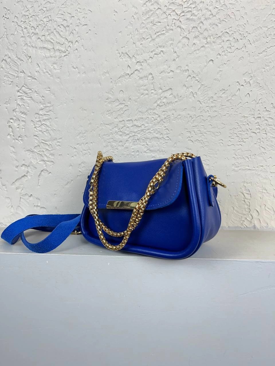 Mavi Yumuşak Zincirli Çapraz Çanta CB2125