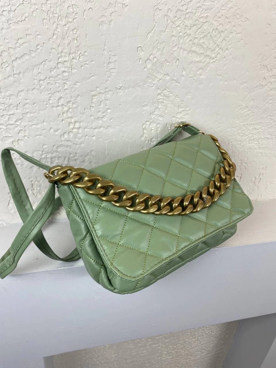 Mint Yeşil Renk Zincir Detay Çanta