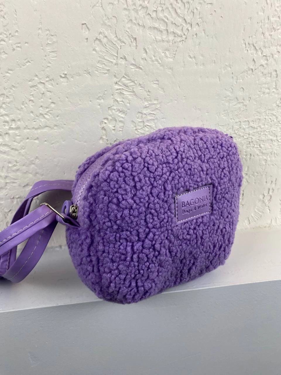 Mor Renk Peluş Çapraz Çanta