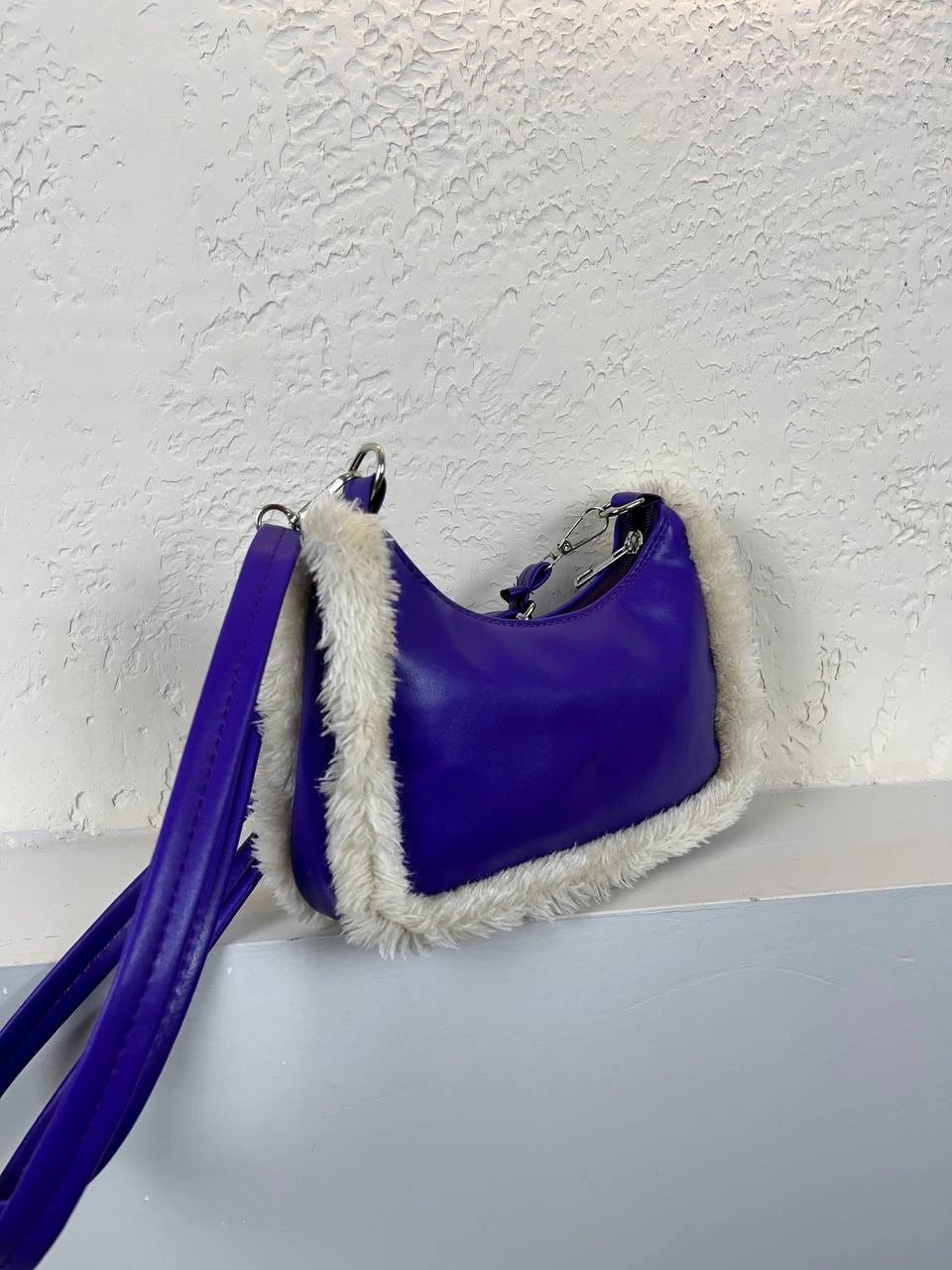 Mor Renk Yeni Yumuşak Deri Yanları Peluş Çanta CB6397