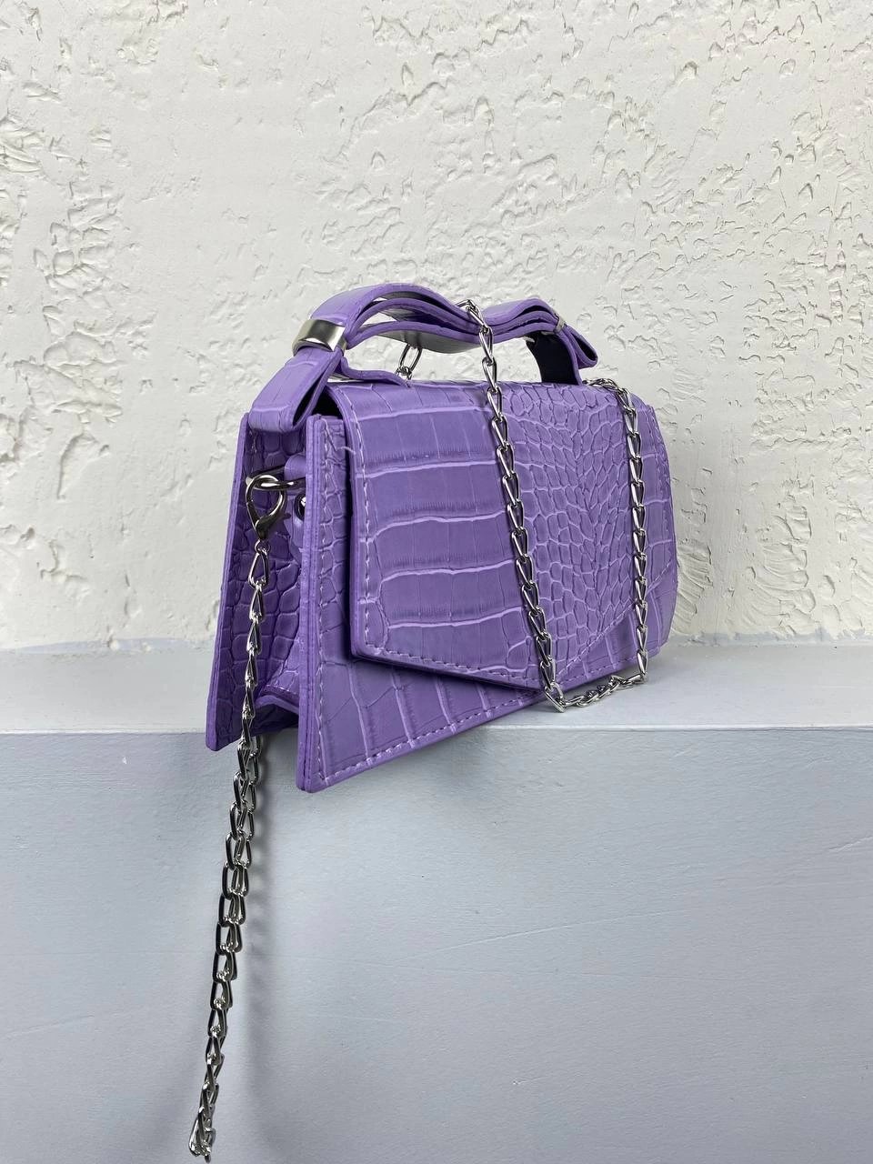 Mor Renk Zincirli Kalıp Çanta