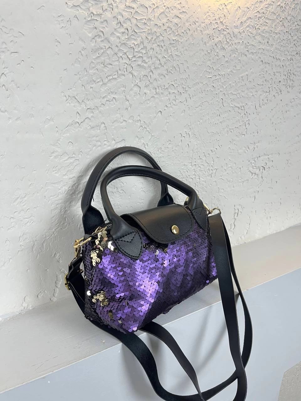 Mor Siyah Saplı Pullu Çanta CB3209