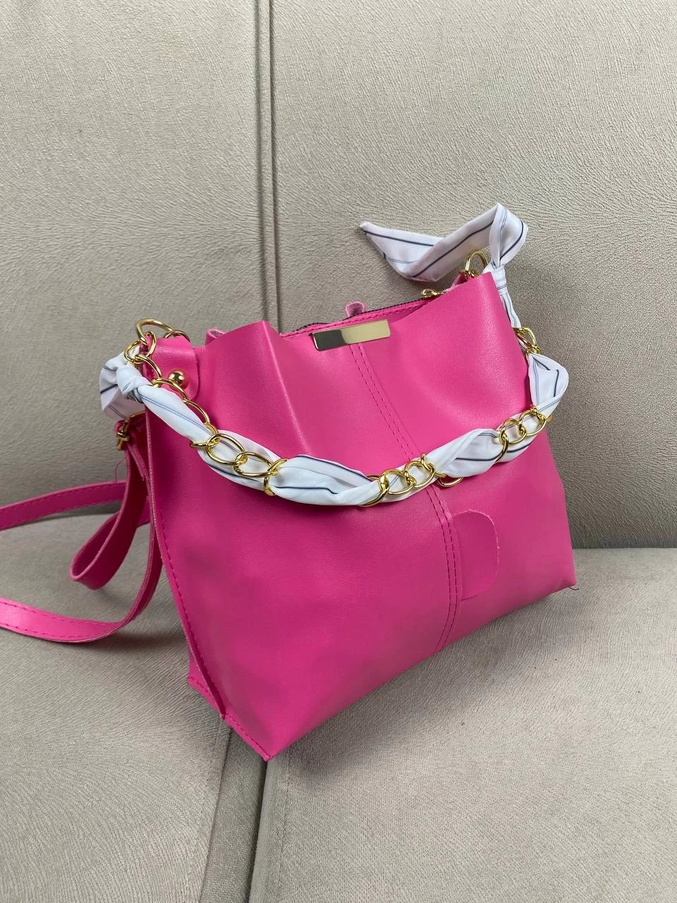 Pembe 2 Bölme Yumuşak Kuşaklı Çanta