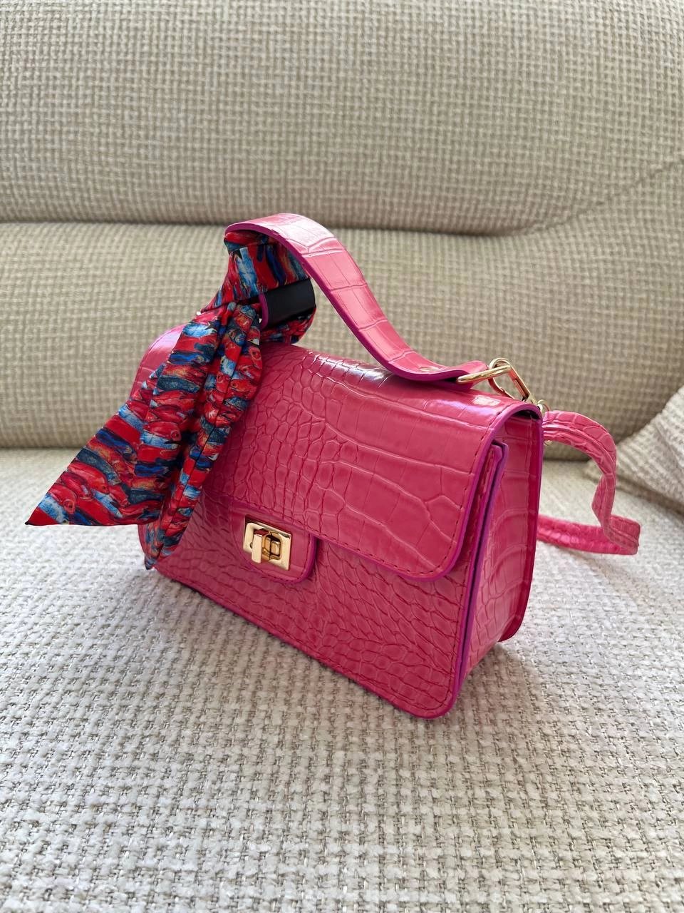 Pembe Fular Yan Askılı Çanta CB1239