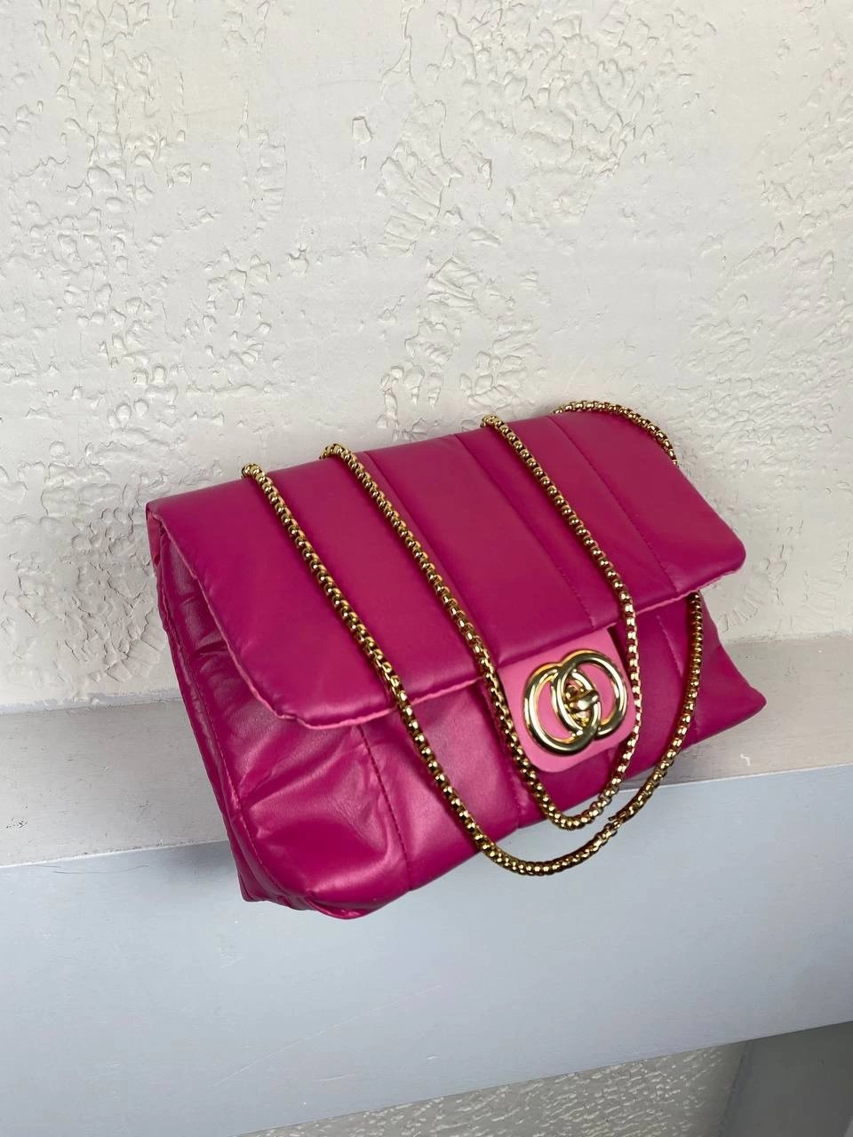 Pembe Renk Zincirli Kol Çanta