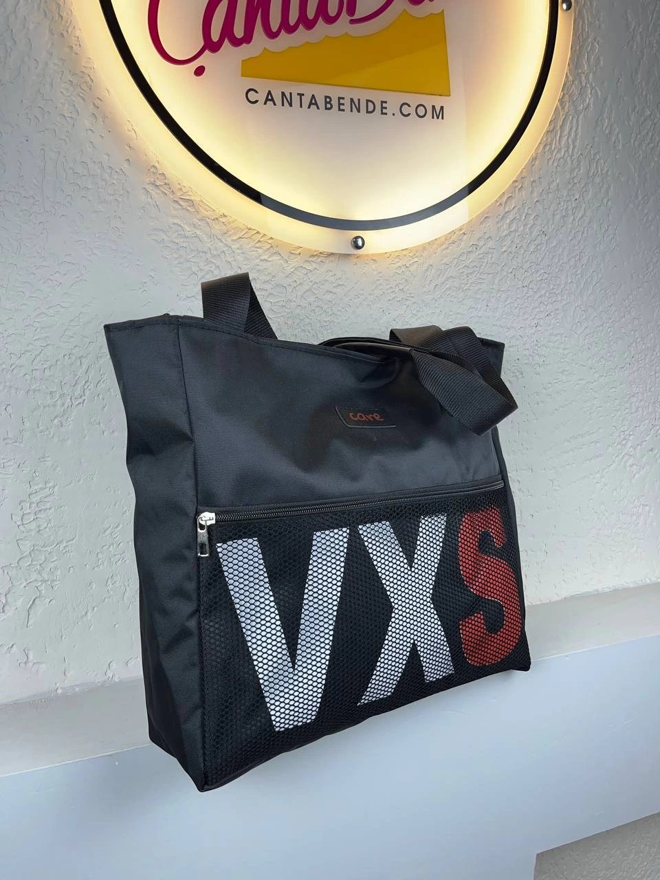 Siyah Büyük Boy Yazılı Kol Çanta CB2120