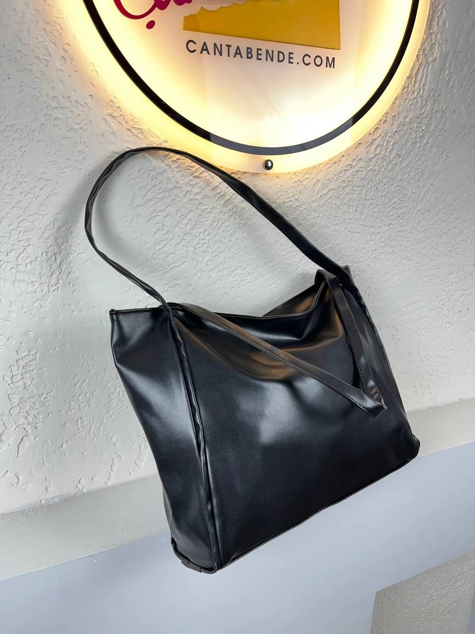 Siyah Deri Büyük Boy Kol Çanta CB8523