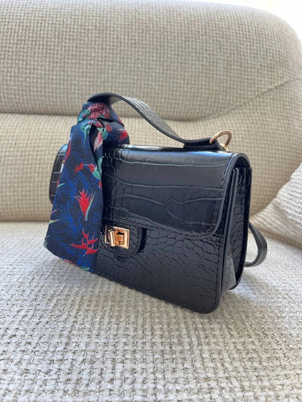 Siyah Fular Yan Askılı Çanta CB1239