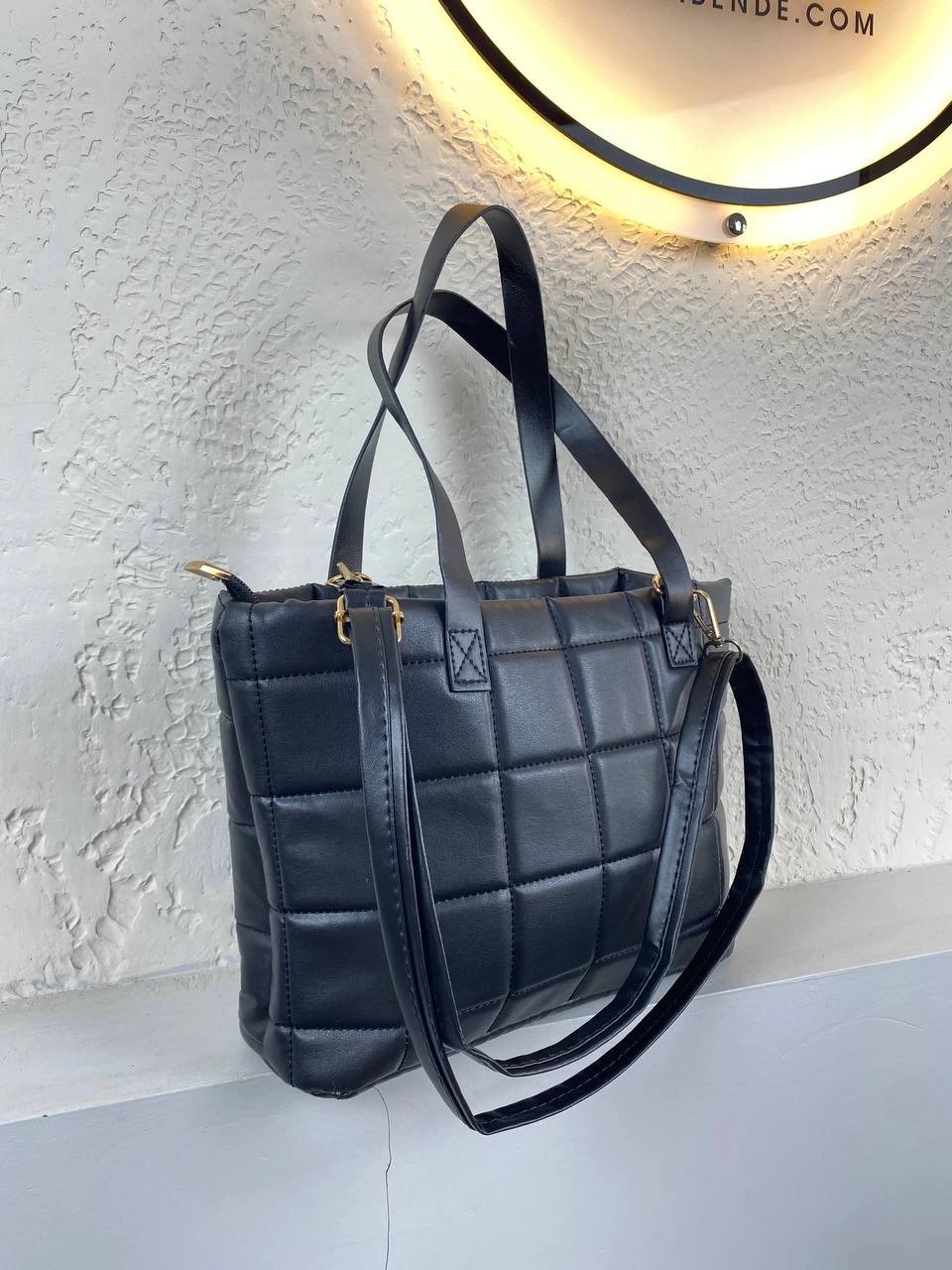 Siyah Kapitone Kol Çanta CB2024