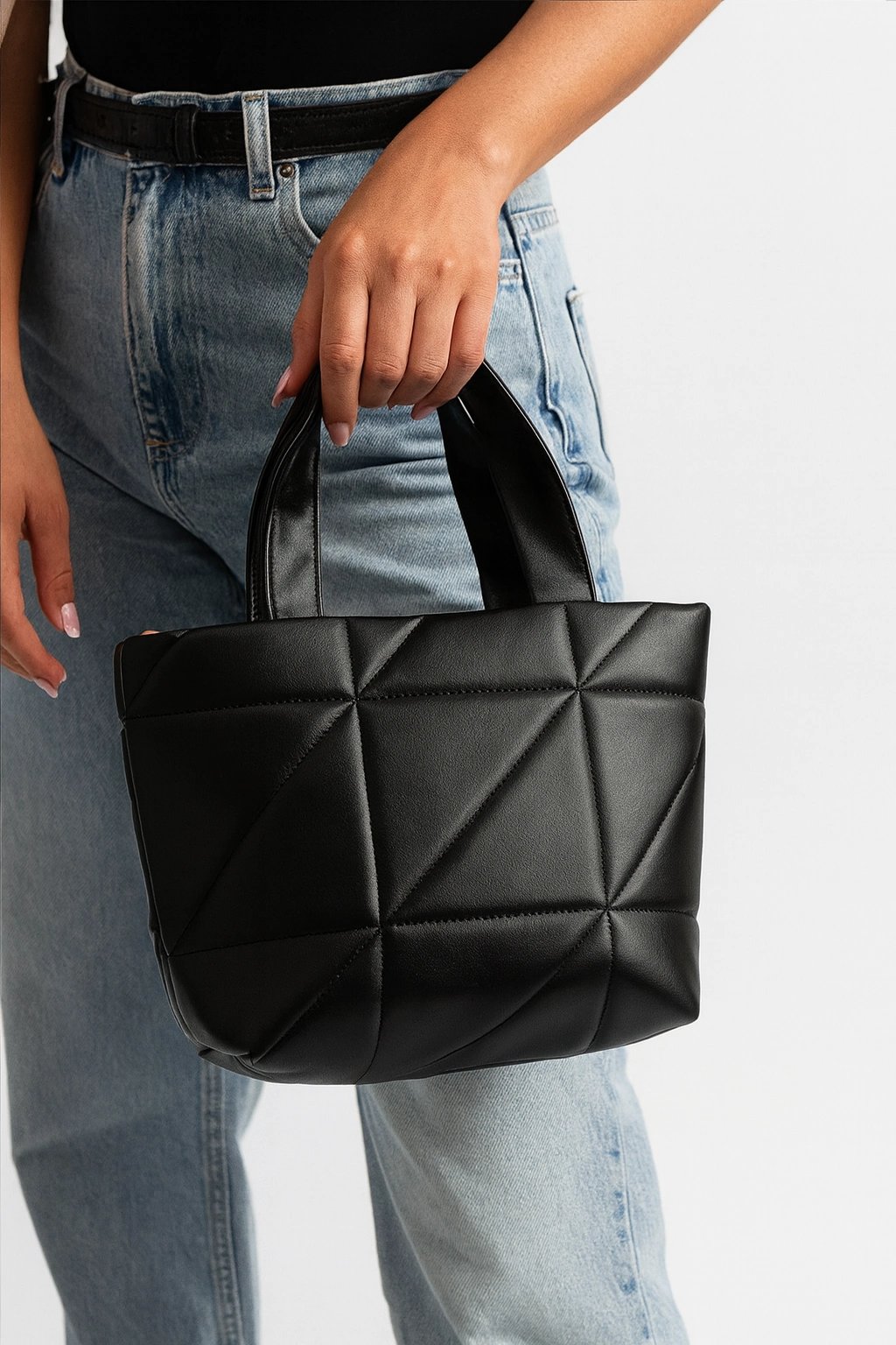 Siyah Kapitone Kol Çanta CB8203