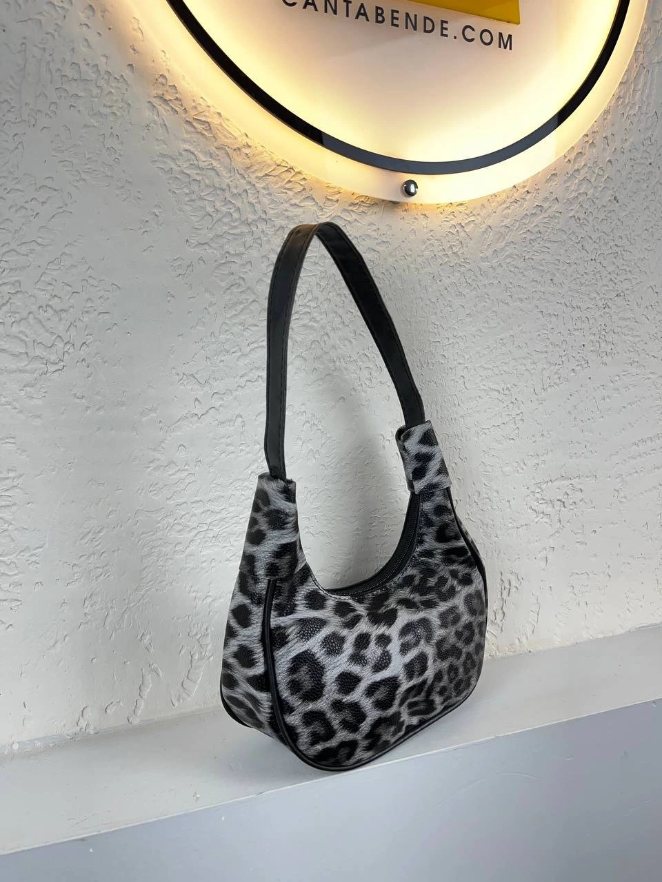 Siyah Leopar Deri Baget Çanta CB2011