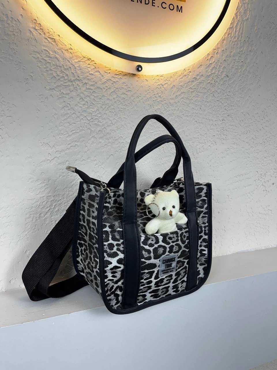 Siyah Leopar Renk Ayıcıklı Hediyeli Çanta CB0283