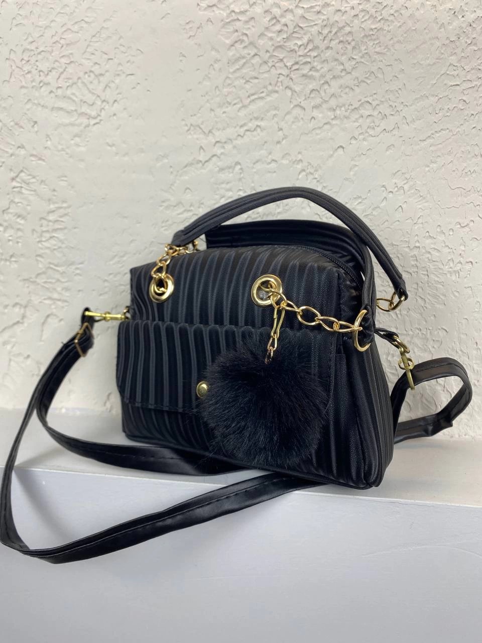 Siyah Mini Boy Ponponlu Çanta