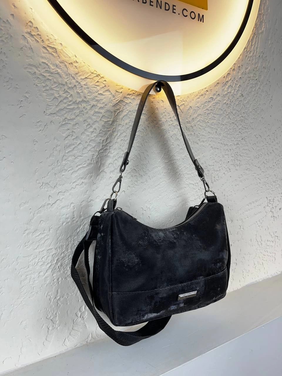 Siyah Nubuk Çapraz Çanta CB8883