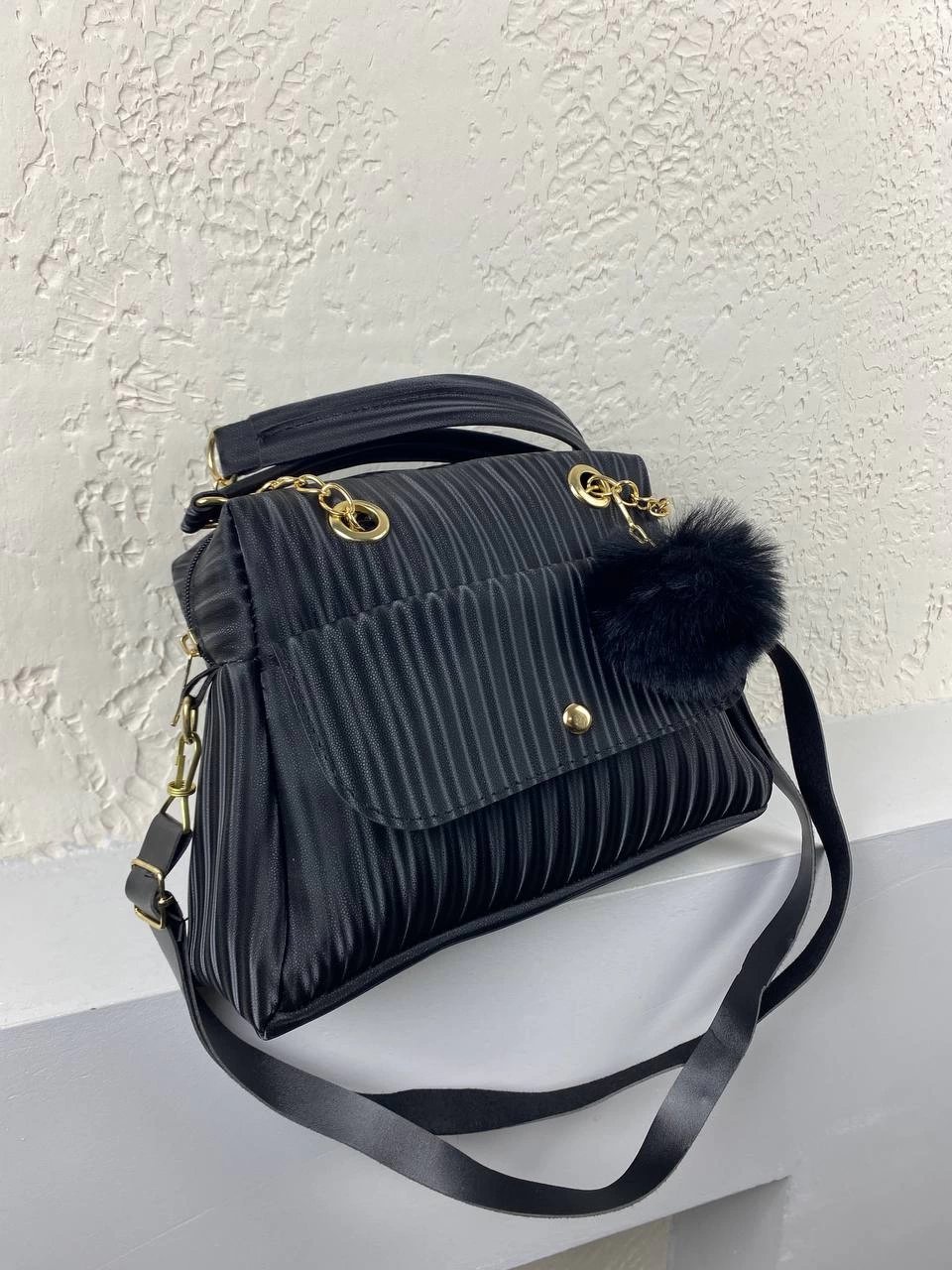 Siyah Ponpon Hediyeli Yeni Sezon Çanta