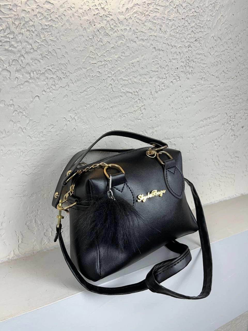 Siyah Ponponlu Çanta CB9899