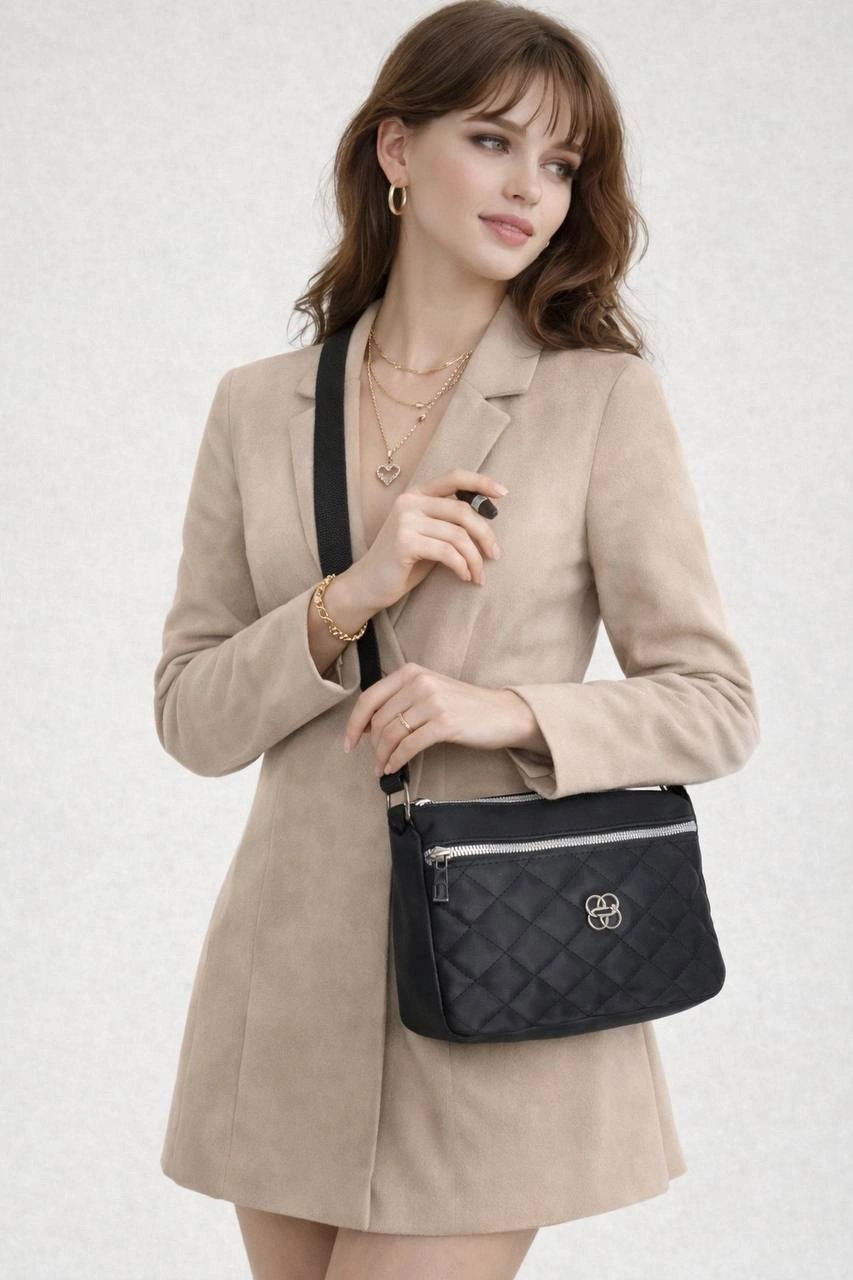 Siyah Renk 3 Bölme Kapitone Çanta CB90113